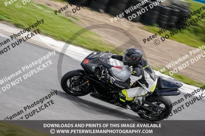 enduro digital images;event digital images;eventdigitalimages;lydden hill;lydden no limits trackday;lydden photographs;lydden trackday photographs;no limits trackdays;peter wileman photography;racing digital images;trackday digital images;trackday photos